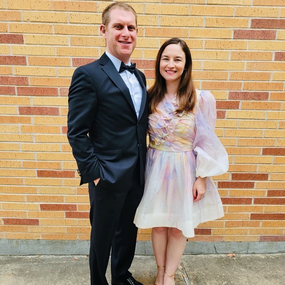 Meet your Posher, Stephanie - Picture 1 of 1